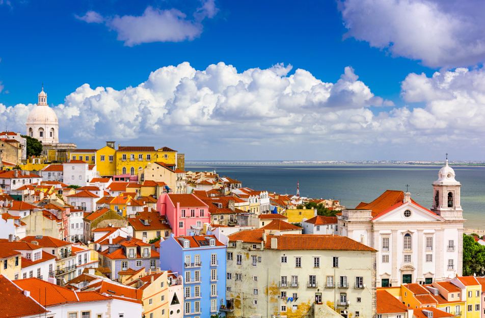 Private Car & Guide Lisbon 4h