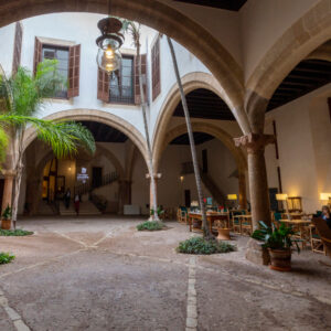 Flavors of Palma and Hidden Alleys: Private Food Walking Tour