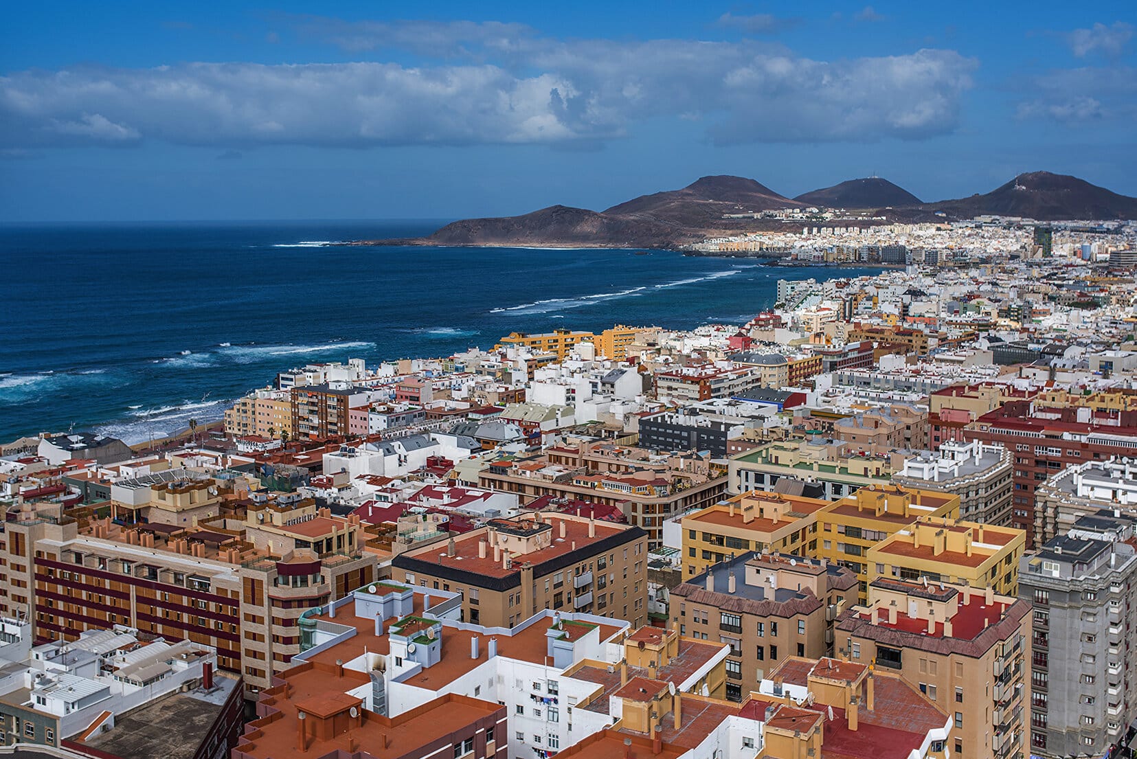 Legends of Las Palmas: Culture, Nature & Coastal Charms